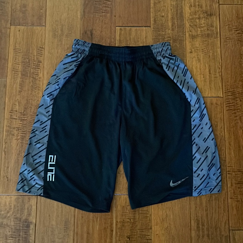 COPY - Nike Basketball Shorts